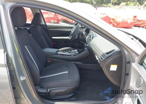 2021 Hyundai Sonata Hybrid Blue from USA, damaged, VIN KMHL24JJ1MA033199